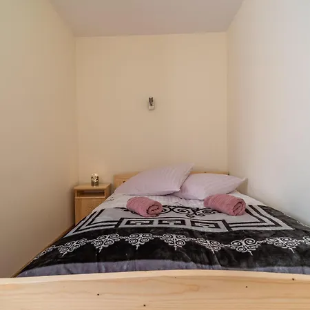 Na Polanie Z Jacuzzi Bed & Breakfast *